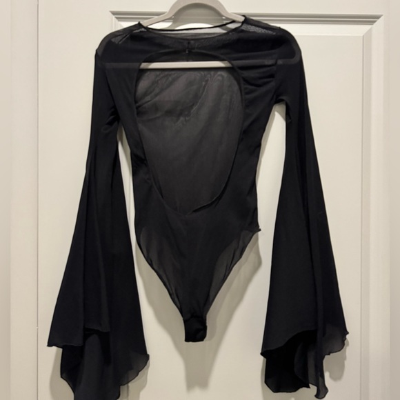 Bell Sleeve Mesh Onesie - Picture 4 of 6